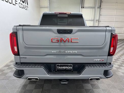 Used 2024 GMC Sierra 1500 AT4 w/ AT4 Preferred Package AWD/4WD image 5