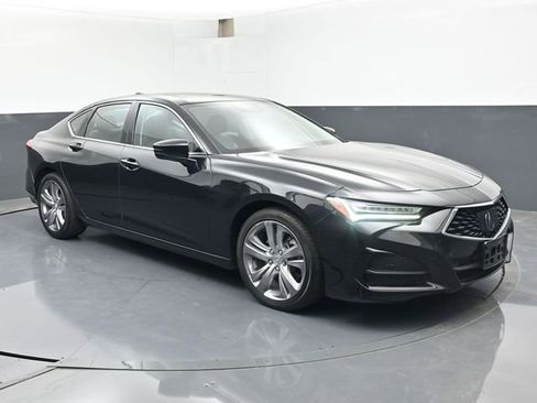 Used 2022 Acura TLX w/ Technology Package FWD image 2