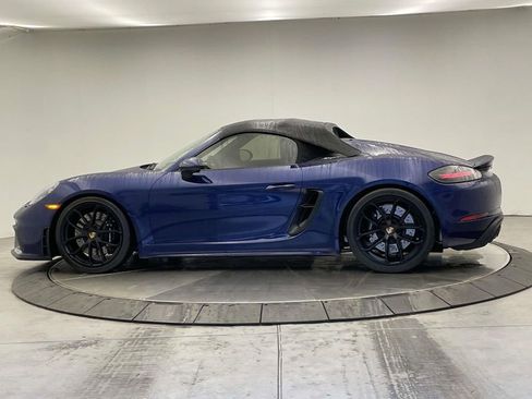 Used 2023 Porsche 718 Boxster Spyder image 2