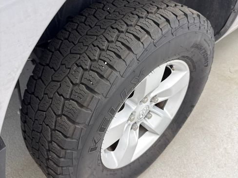 Used 2022 RAM 1500 Classic SLT w/ Protection Group AWD/4WD image 41