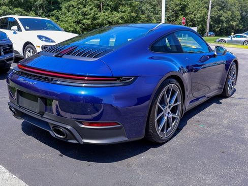 Certified 2025 Porsche 911 Carrera T RWD image 33