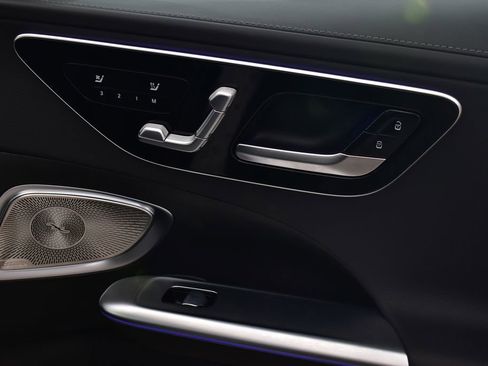 Certified 2025 Mercedes-Benz C 300 C 300 image 38