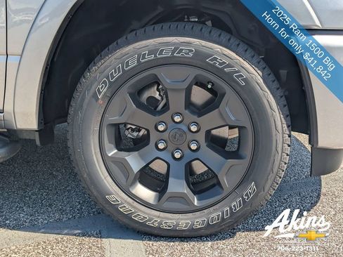 Used 2025 RAM 1500 Big Horn AWD/4WD image 11
