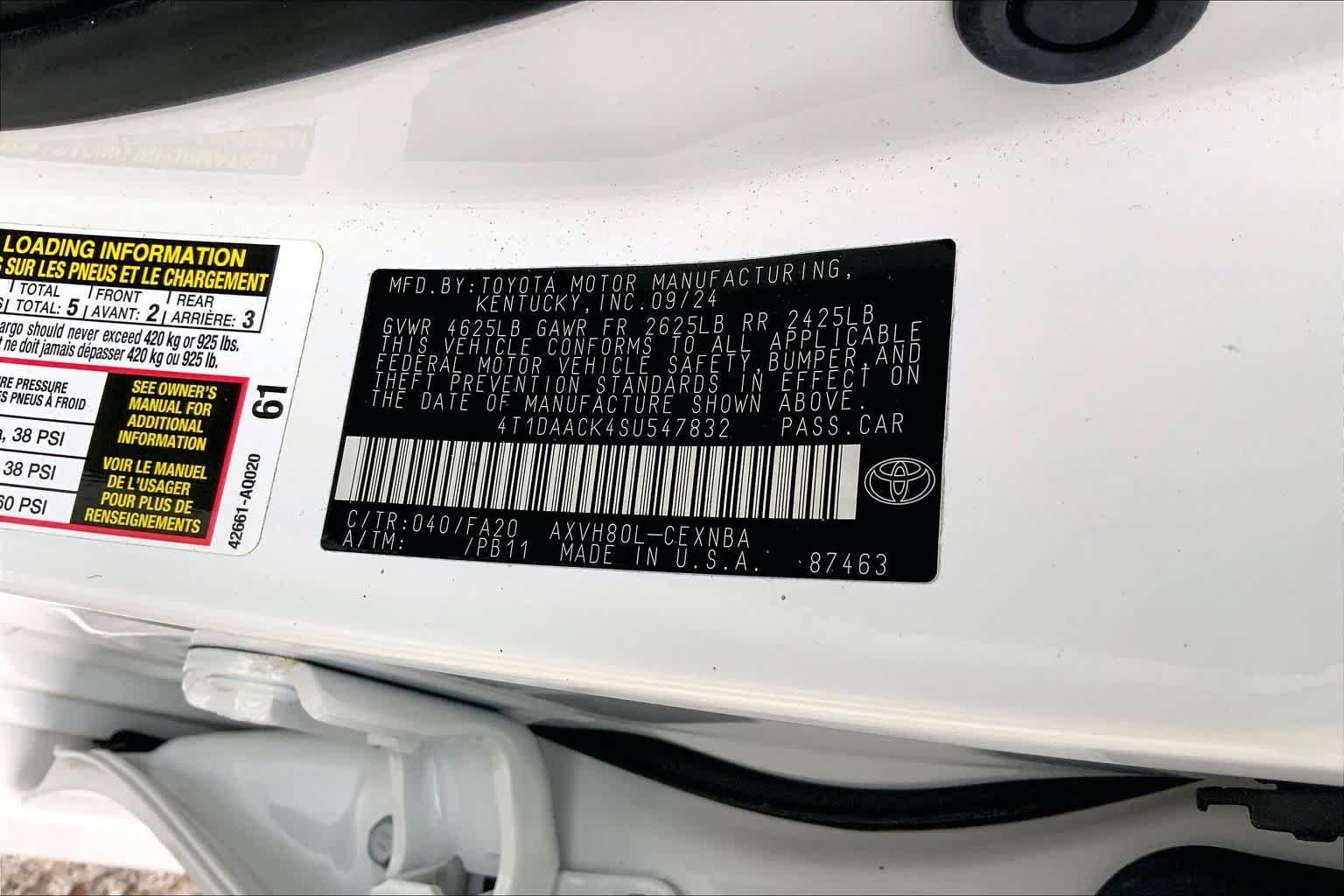 Used 2025 Toyota Camry LE w/ Convenience Package FWD image 33