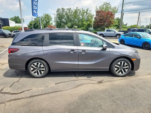 New 2026 Honda Odyssey EX-L image 7