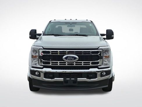 New 2026 Ford F450 XLT w/ 360-Degree Camera Package AWD/4WD image 4