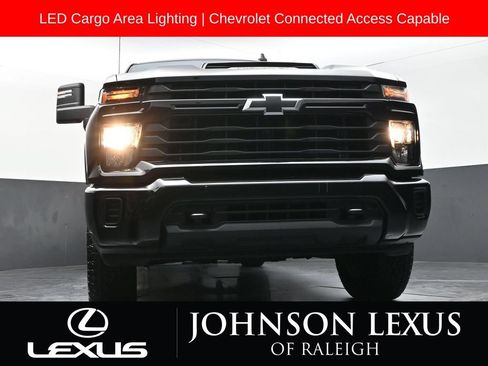 Used 2025 Chevrolet Silverado 2500 Custom w/ Custom Convenience Package AWD/4WD image 15