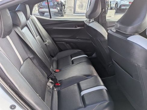 Used 2025 Toyota Camry SE FWD image 7