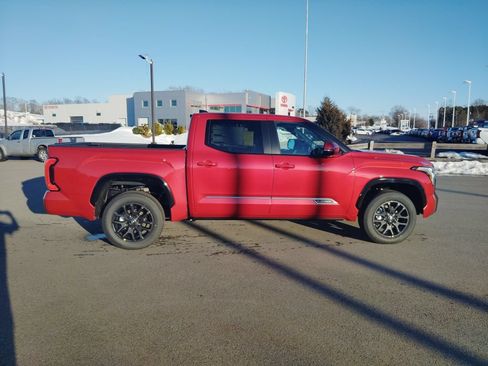 New 2026 Toyota Tundra Platinum AWD/4WD image 4