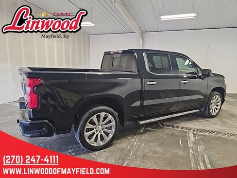 Used 2019 Chevrolet Silverado 1500 High Country w/ Trailer Camera Package image 2