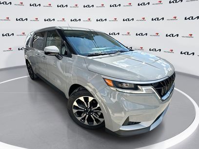 Certified 2024 Kia Carnival EX