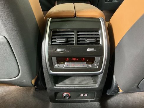 Certified 2025 BMW X5 xDrive50e w/ Executive Package AWD/4WD image 31