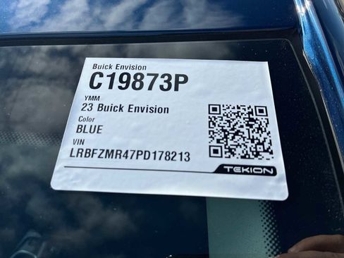 Used 2023 Buick Envision Preferred image 33