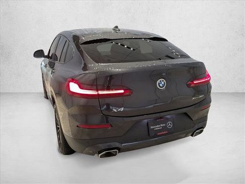 Used 2024 BMW X4 xDrive30i w/ Premium Package image 8