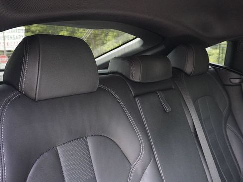 Used 2022 BMW X6 xDrive40i w/ M Sport Package AWD/4WD image 36