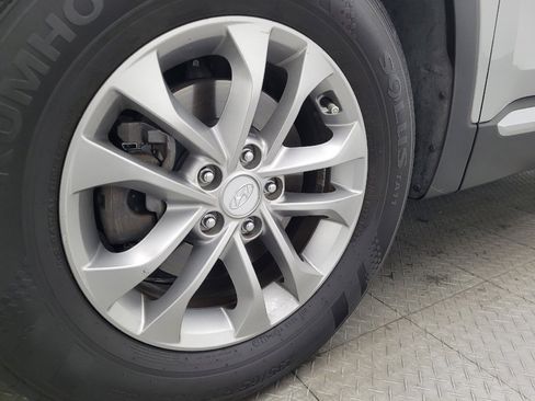 Used 2020 Hyundai Santa Fe SE FWD image 31