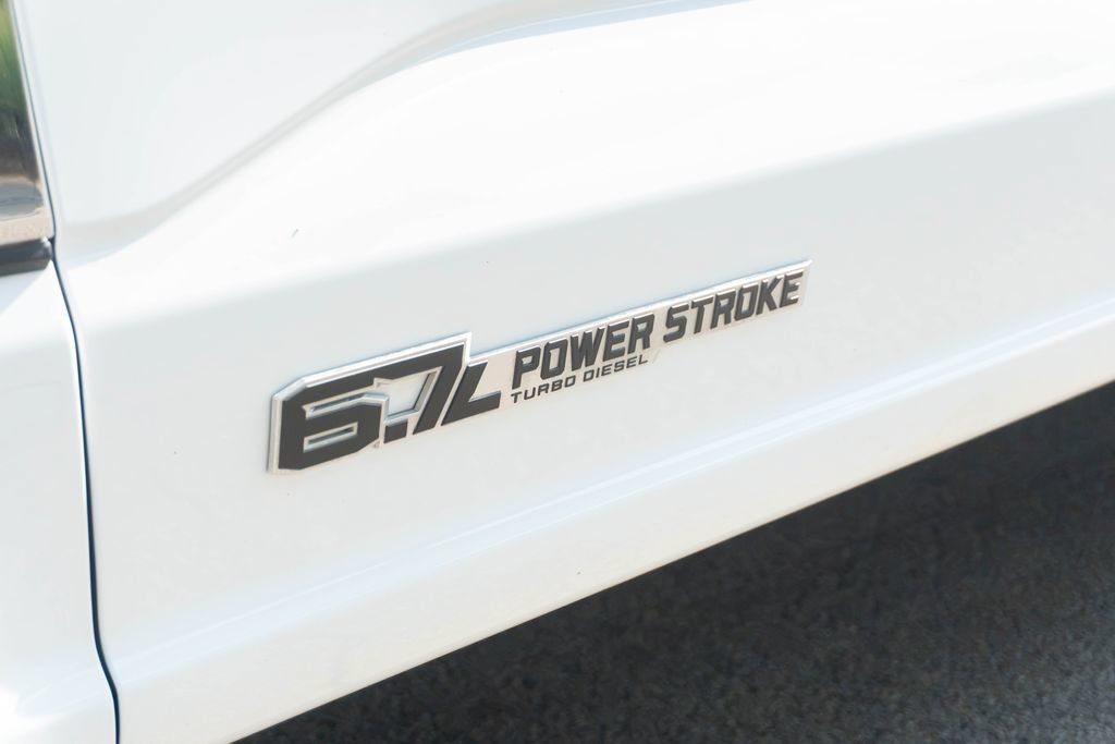 Used 2025 Ford F350 XL RWD image 4