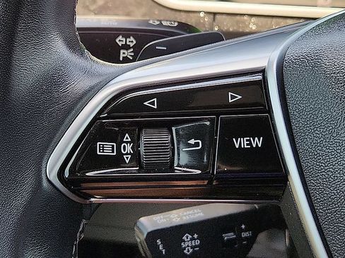 Used 2024 Audi Q8 e-tron Prestige w/ Prestige Package AWD/4WD image 18