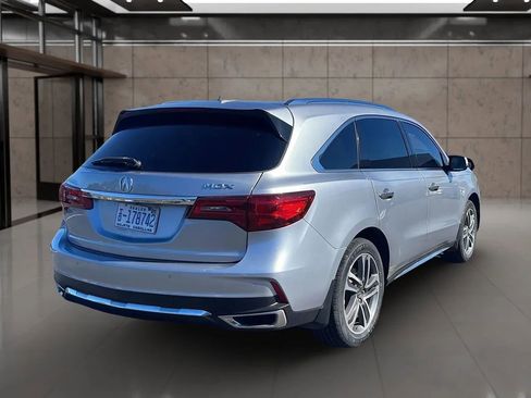 Used 2018 Acura MDX FWD w/ Advance Package image 5