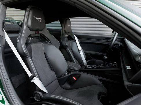 Certified 2025 Porsche 911 GT3 image 39