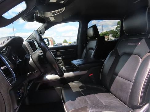 Used 2024 RAM 1500 Laramie AWD/4WD image 22