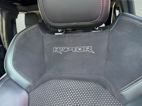 Used 2024 Ford Bronco Raptor w/ Interior Carbon Fiber Pack 6 AWD/4WD image 33