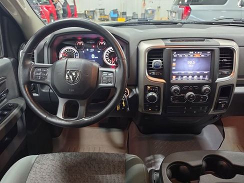 Used 2016 RAM 1500 Big Horn AWD/4WD image 5