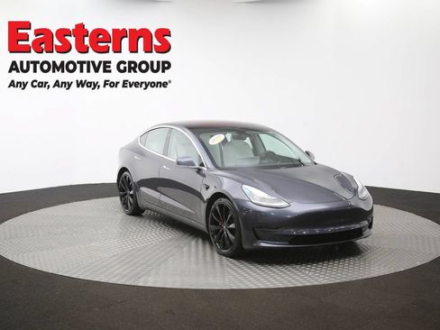Used 2018 Tesla Model 3 Long Range AWD/4WD image 45