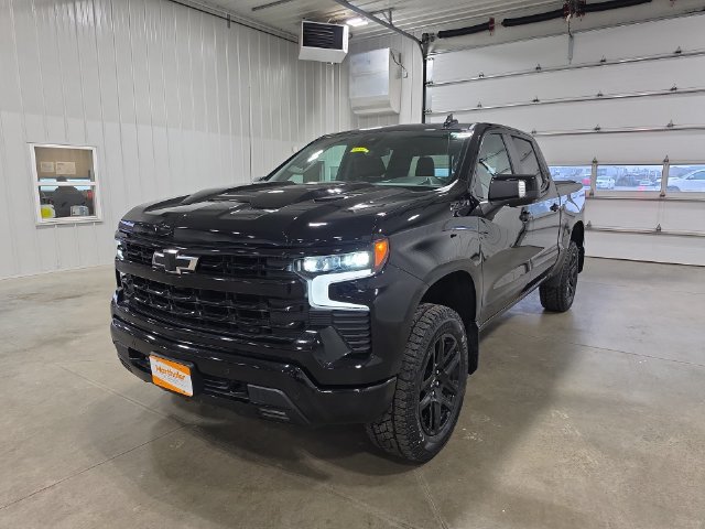 Used 2025 Chevrolet Silverado 1500 LT Trail Boss w/ LT Trail Boss Premium Package AWD/4WD image 4