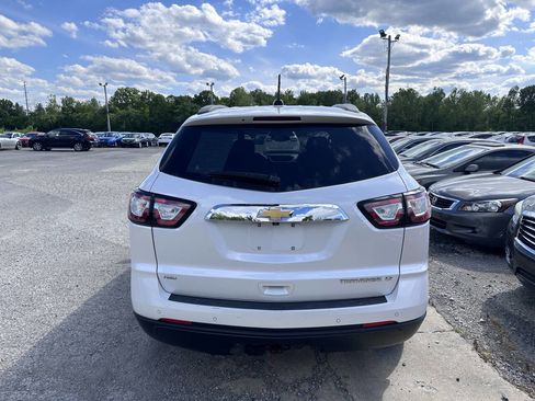 Used 2016 Chevrolet Traverse LT AWD/4WD image 5