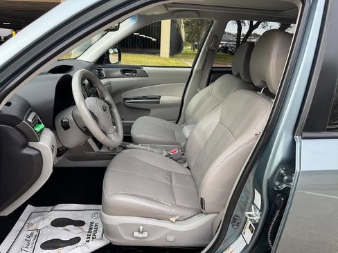 Used 2012 Subaru Forester 2.5X Touring image 11