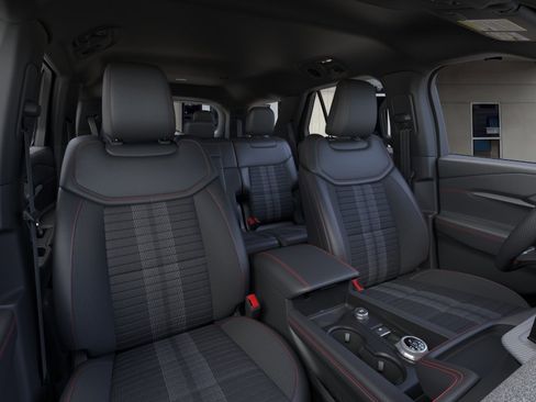 New 2026 Ford Explorer ST-Line w/ ST-Line Street Pack AWD/4WD image 33