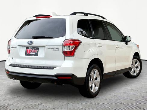 Used 2016 Subaru Forester 2.5i Premium w/ Popular Package #2 AWD/4WD image 6
