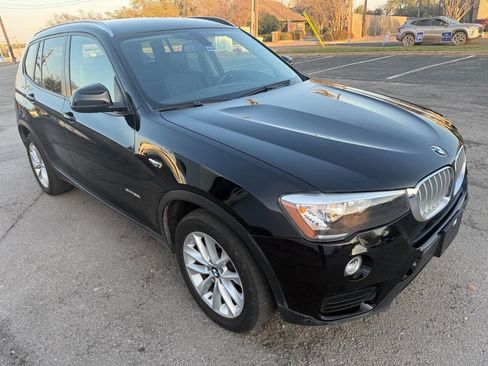 Used 2017 BMW X3 sDrive28i image 1