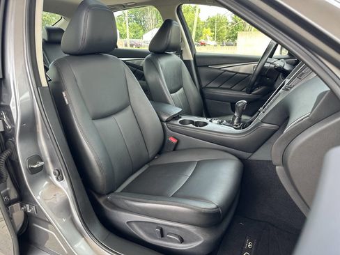 Used 2016 INFINITI Q50 3.0t Premium image 32