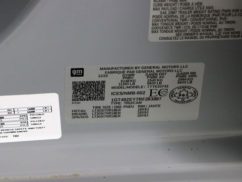 Used 2024 GMC Sierra 2500 AT4X AWD/4WD image 36
