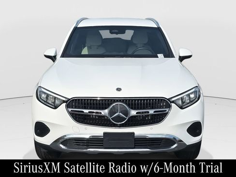 Certified 2023 Mercedes-Benz GLC 300 image 2