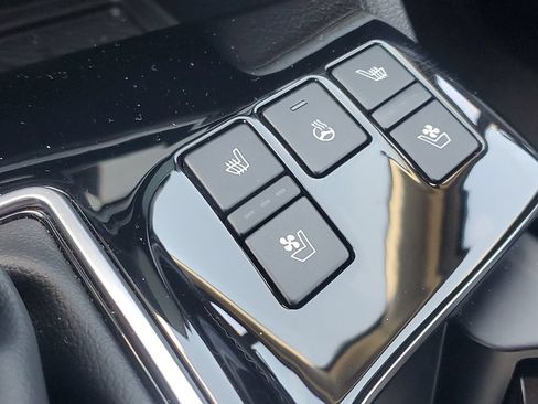 Used 2025 Kia Sportage SX FWD image 33