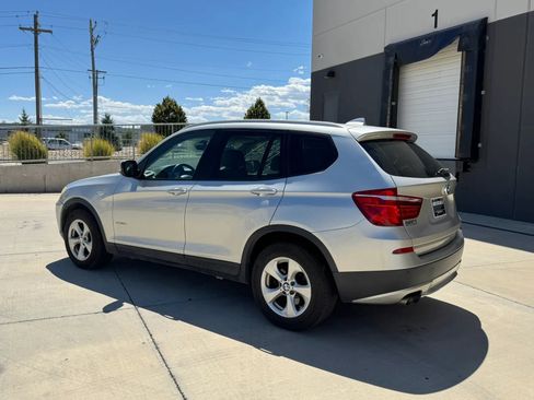 Used 2011 BMW X3 xDrive28i AWD/4WD image 3