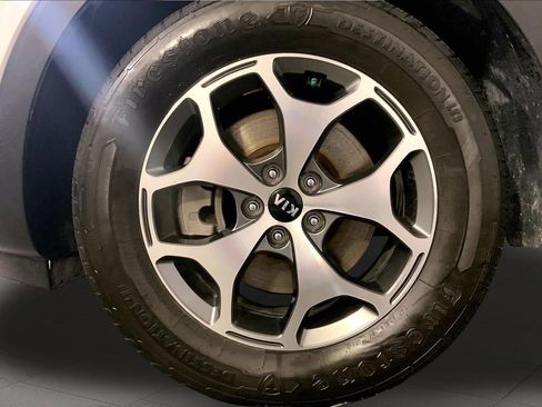 Used 2020 Kia Telluride EX image 9