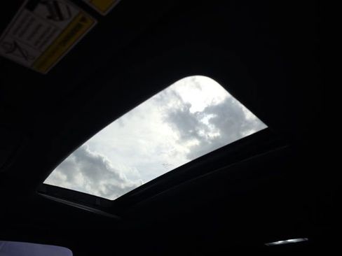 Used 2025 Honda Ridgeline Black Edition image 2