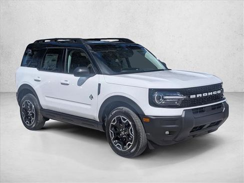 New 2025 Ford Bronco Sport Outer Banks image 7