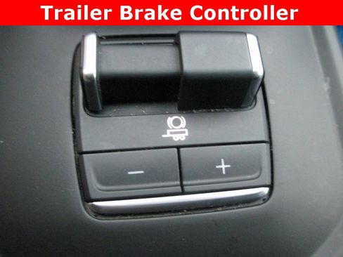 Certified 2024 GMC Sierra 1500 AT4 w/ Technology Package image 19