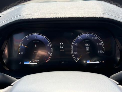 New 2026 Jeep Grand Cherokee L Limited AWD/4WD image 9