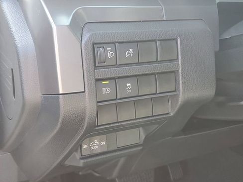 Used 2025 Toyota Tacoma SR5 image 14