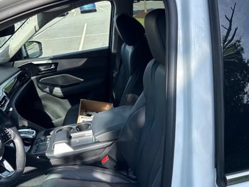 Used 2024 Acura MDX FWD image 13