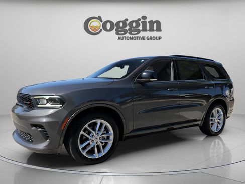 Used 2024 Dodge Durango GT image 1