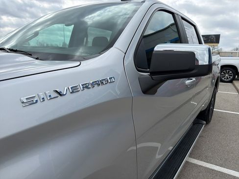 Used 2022 Chevrolet Silverado 1500 LT image 9