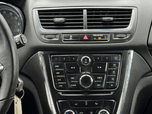 Used 2016 Buick Encore FWD image 19