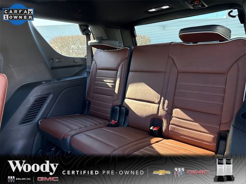 Certified 2023 GMC Yukon Denali Ultimate image 34